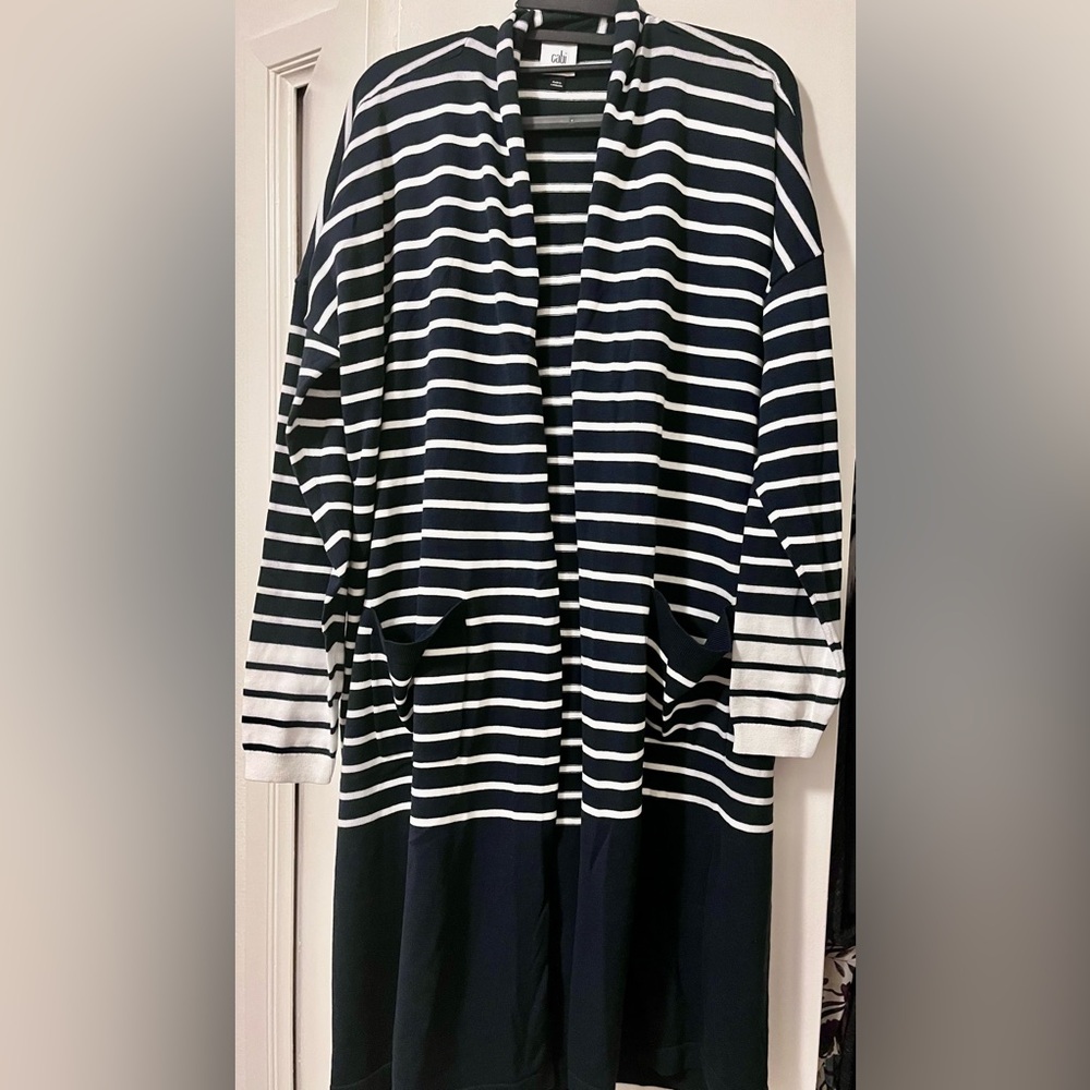 CABI BRAND NEW Navy and White Striped Women's Boathouse sweater. Size L